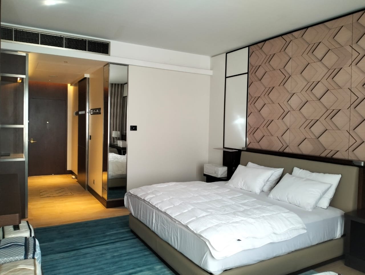 WhatsApp Image 2025-01-07 at 11.27.37 AM